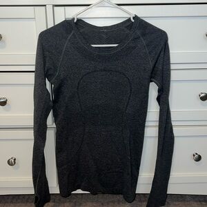 Lululemon long sleeve